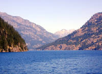 30-Jul-2000
Lake Chelan, WA
The mountains beyond Stehekin
