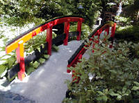 02-Aug-2000
Butchart Gardens - Victoria, BC 
The Japanese Garden